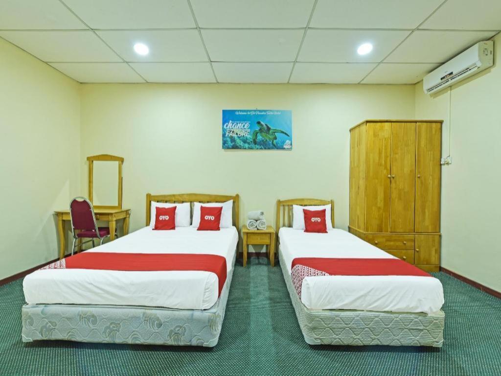 Oyo 90672 De Paradise Turtle Hotel Кертех Экстерьер фото