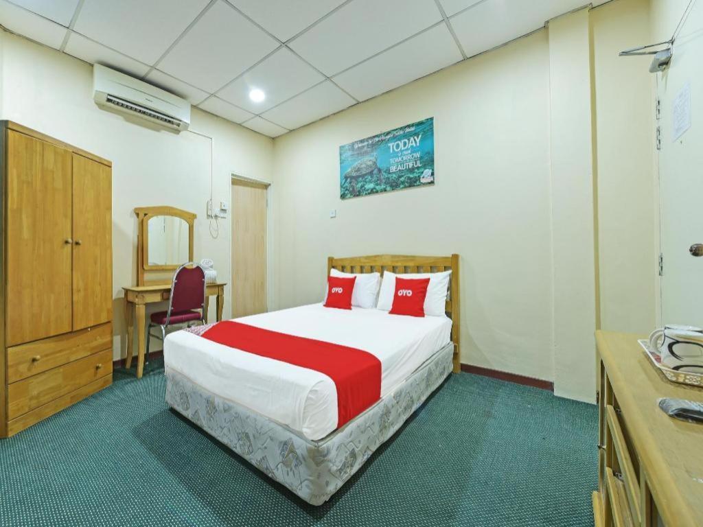 Oyo 90672 De Paradise Turtle Hotel Кертех Экстерьер фото
