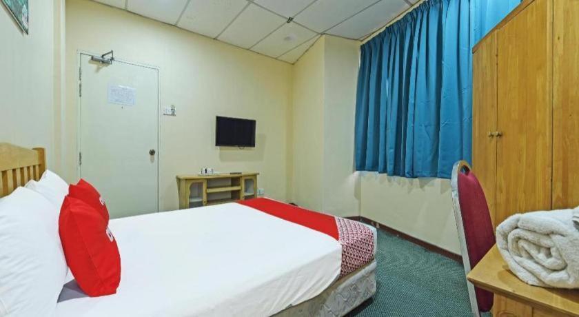 Oyo 90672 De Paradise Turtle Hotel Кертех Экстерьер фото