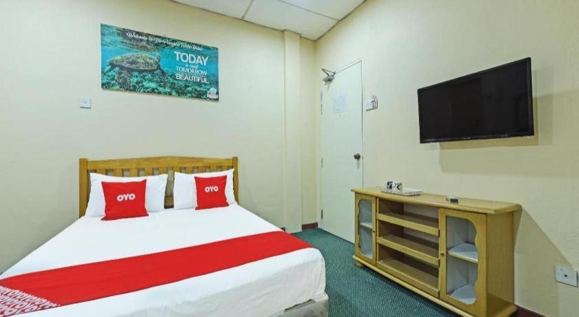 Oyo 90672 De Paradise Turtle Hotel Кертех Экстерьер фото
