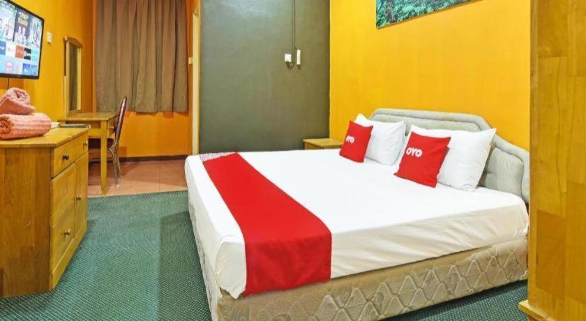 Oyo 90672 De Paradise Turtle Hotel Кертех Экстерьер фото